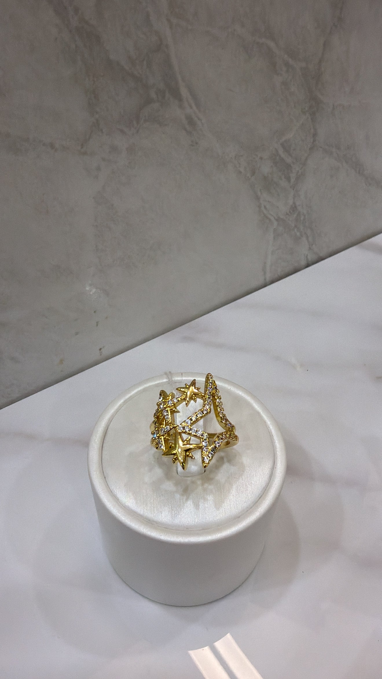 Multi-Stars Ring