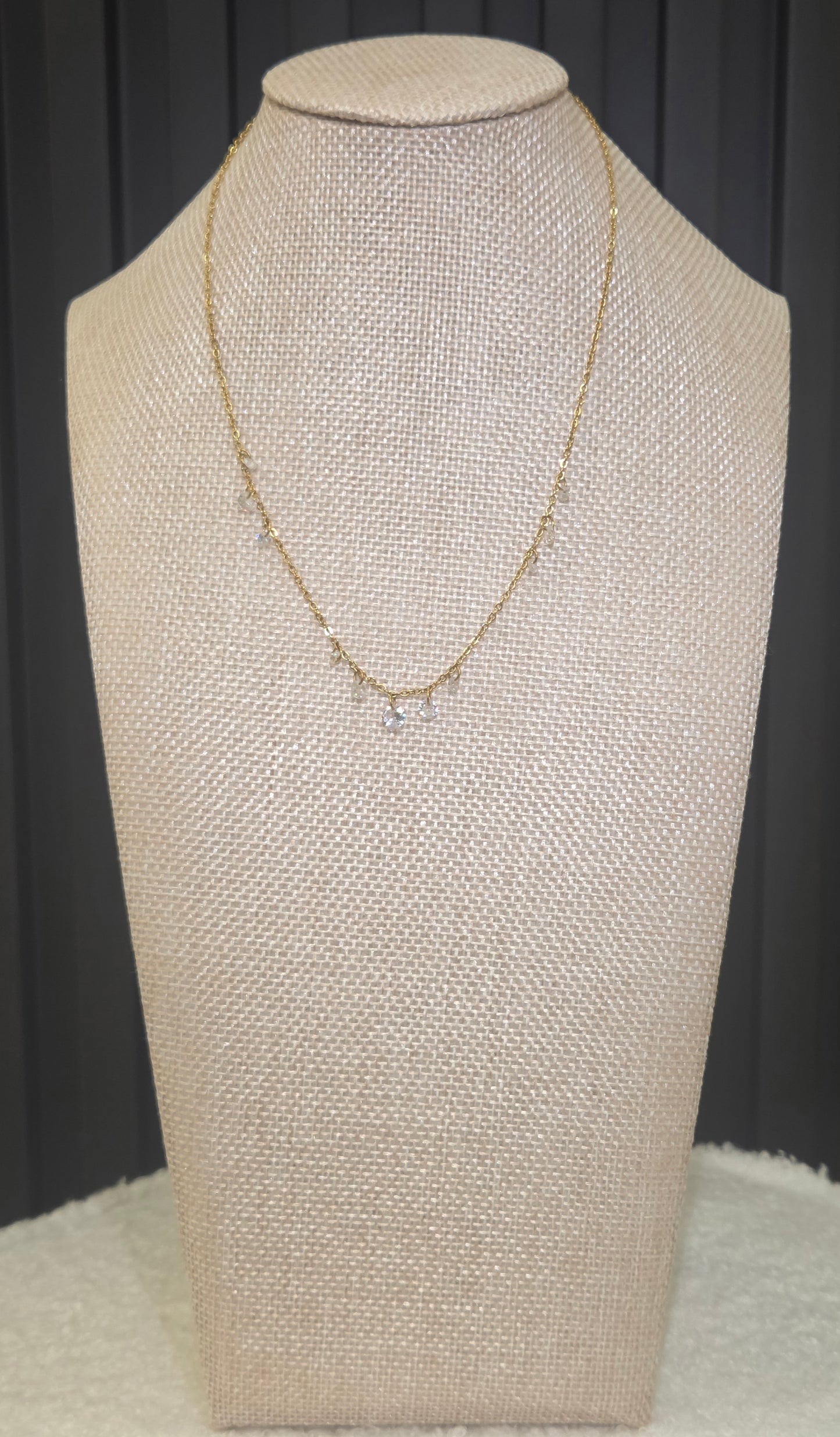 11 Zirconia Necklace