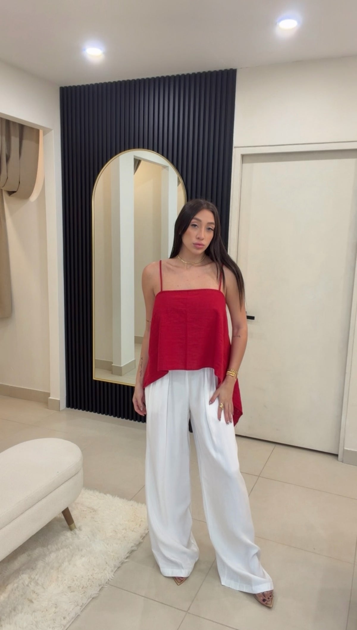 SCARLETT BACKLESS TOP